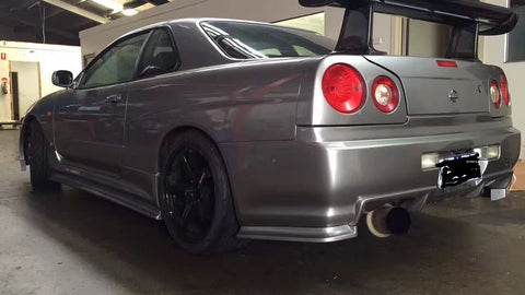 Skyline R34 GTR conversion east bear body kit. skirt extension only