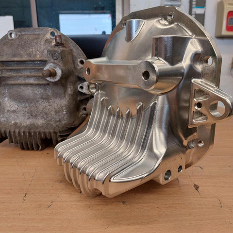 Speedtek=Nissan R200 Large Capacity Billet 6061 Aluminum Differential Cover